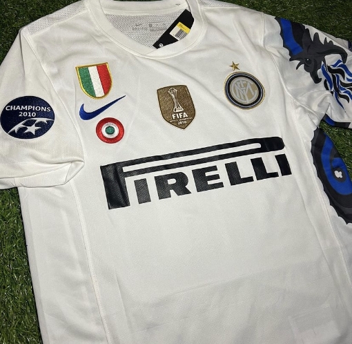Picture of Inter Milan 10/11 Away Sneijder