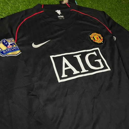 Picture of Manchester United 07/08 Away Ronaldo Long-sleeve
