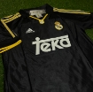 Picture of Real Madrid 98/99 Away