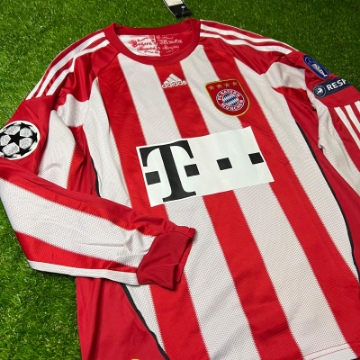 Picture of Bayern Munich 10/11 Home Robben Long-Sleeve