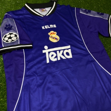 Picture of Real Madrid 97/98 Away Raul