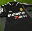 Picture of Real Madrid 04/05 Away Zidane