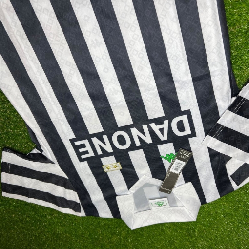 Picture of Juventus 92/94 Home Baggio