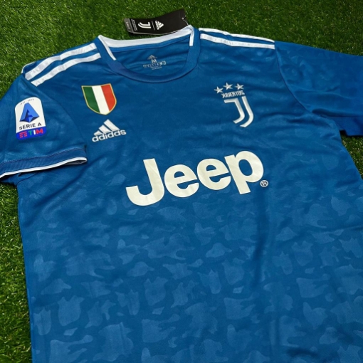 Picture of Juventus 19/20 Third Ronaldo