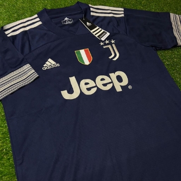 Picture of Juventus 20/21 Away Ronaldo