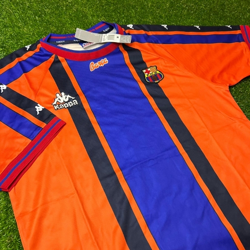 Picture of Barcelona 97/98 Away
