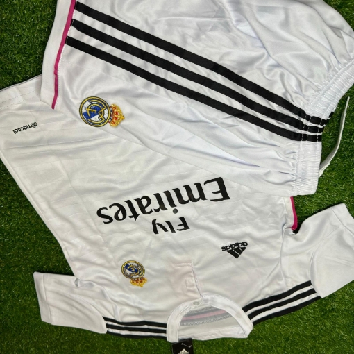 Picture of Real Madrid 14/15 Home Ronaldo Kids