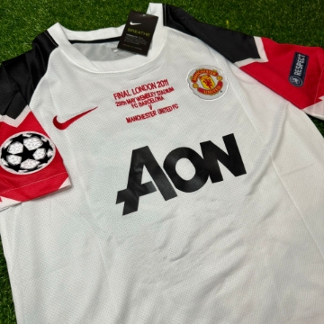 Picture of Manchester United 10/11 Away Rooney