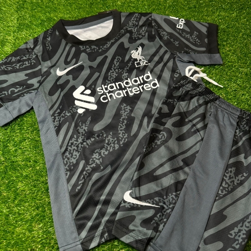 Picture of Liverpool 24/25 Goalkeeper Kids 