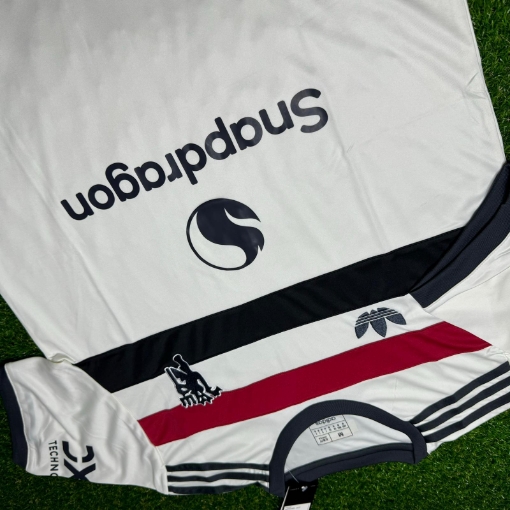 Picture of Manchester United 24/25 Third