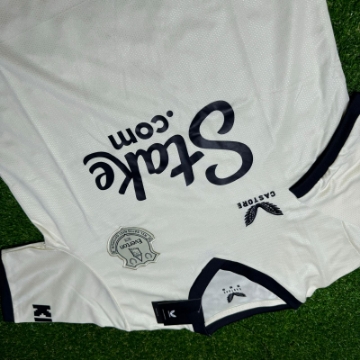 Picture of Everton 24/25 Away