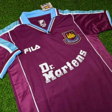 Picture of West Ham 99/01 Home Di Canio