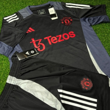 Picture of Manchester United  2024 Training Kit Black/Grey