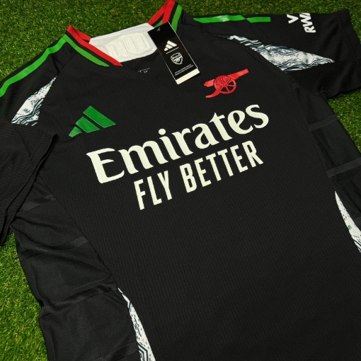 Picture of Arsenal 24/25 Away Player Version