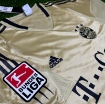 Picture of Bayern Munich 04/05 Away