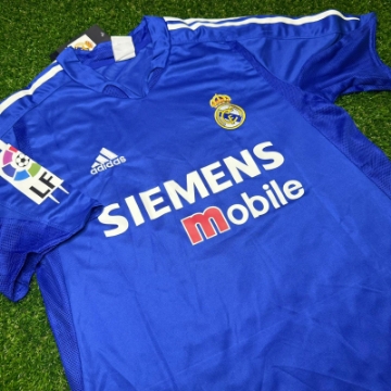 Picture of Real Madrid 04/05 Third Zidane