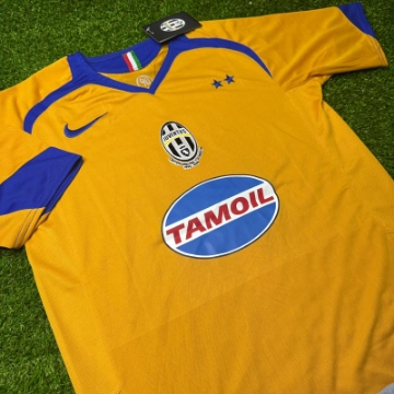 Picture of Juventus 05/05 Third Buffon