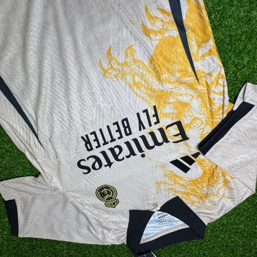 Picture of Real Madrid 24/25 Special Dragon Edition Player Version White/Yellow