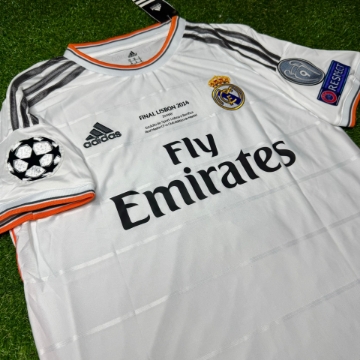 Picture of Real Madrid 13/14 Home Ronaldo
