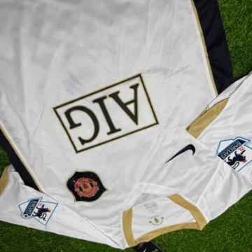 Picture of Manchester United 06/07 Away Ronaldo